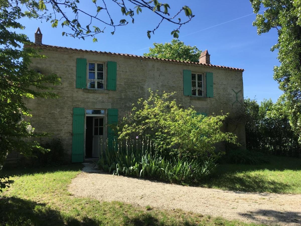 Gite La Garauderie Vila L'Ile-d'Elle Exterior foto