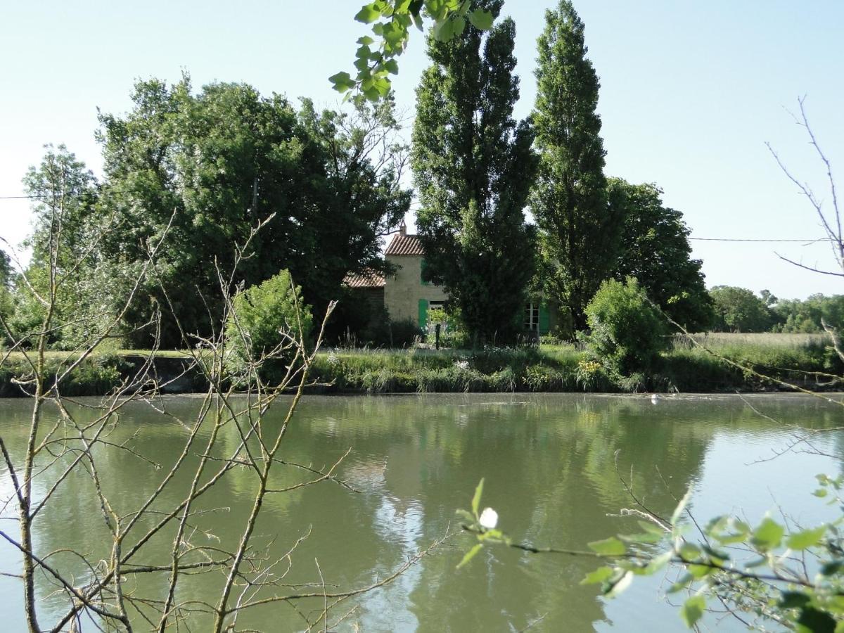 Gite La Garauderie Vila L'Ile-d'Elle Exterior foto