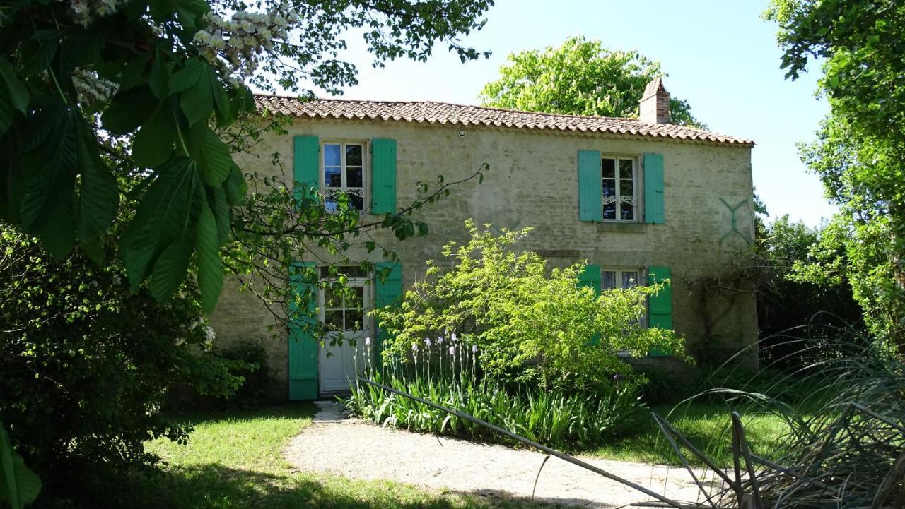 Gite La Garauderie Vila L'Ile-d'Elle Exterior foto